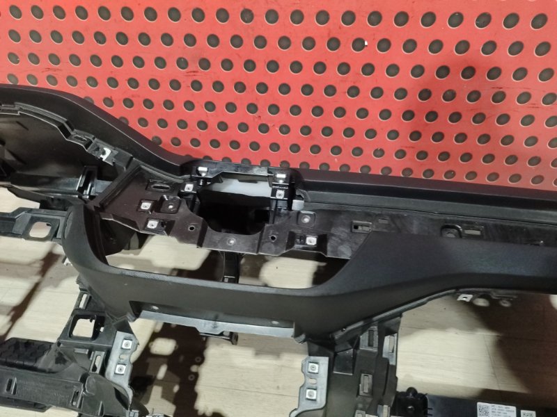 Панель передняя салона (торпедо) Ford Focus ST MK4 1.5 tdi