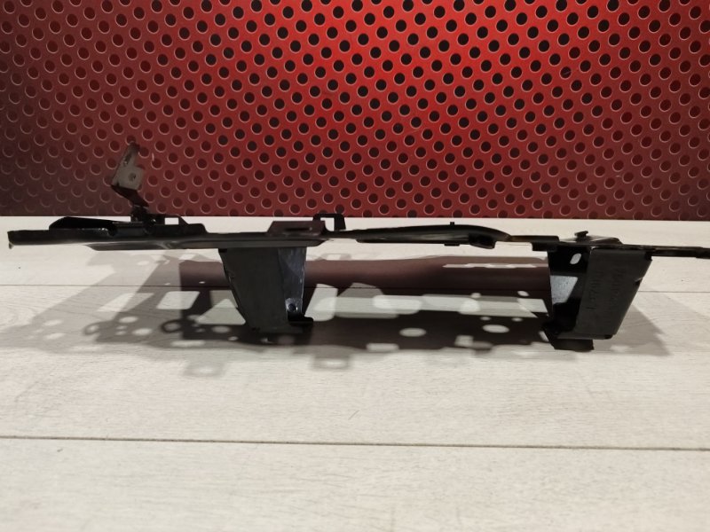 Площадка АКБ DS7 Crossback 2023 1.6 бензин Площадка АКБ DS7 Crossback 2023 1.6 бензин