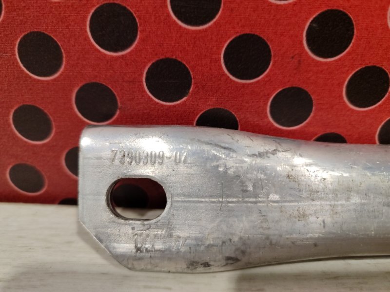 Распорка стоек X3 2022 G01