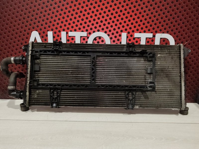 Радиатор (дополнительный) Mercedes-Benz GLE 2018 W166 276.821 A0995001403 контрактная