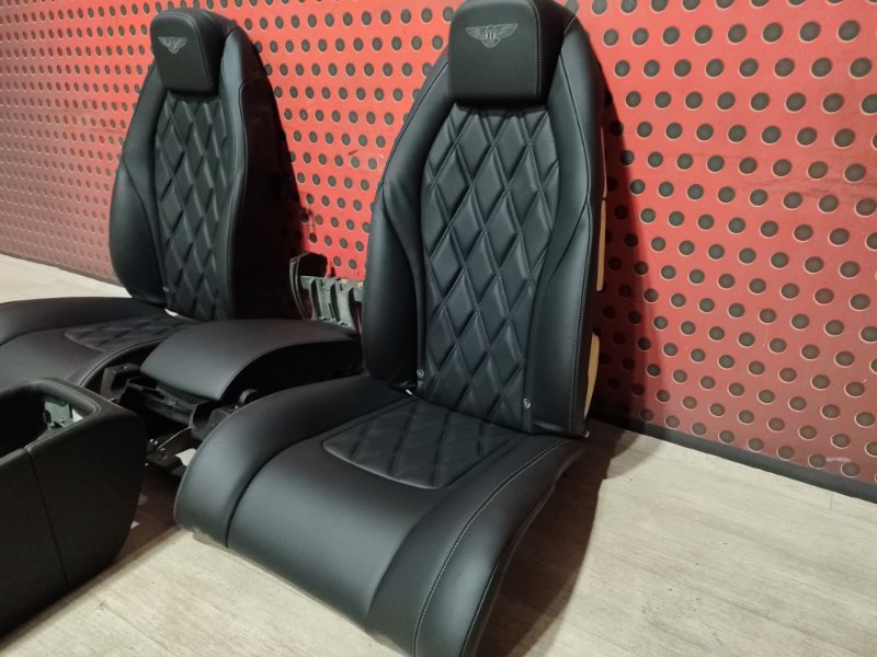 Сиденье заднее Bentley Continental GT CGT купэ 4.0 бензин V8 S CYCA