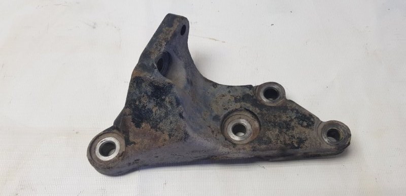 Запчасть кронштейн двигателя правый Toyota Raum 2008 NCZ25 1NZ-FE 1231521040 Б/У Кронштейн двигателя правый Toyota Raum 2008 NCZ25 1NZ-FE 1231521040 Б/У