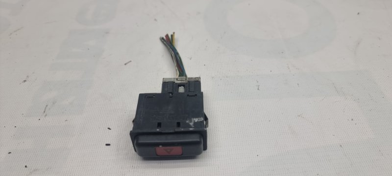 Кнопка аварийной сигнализации Honda Odyssey RA-1 F22B
