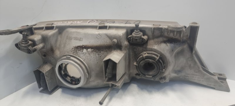 Фара передняя левая Avalon 1995 MCX10 1MZ-FE