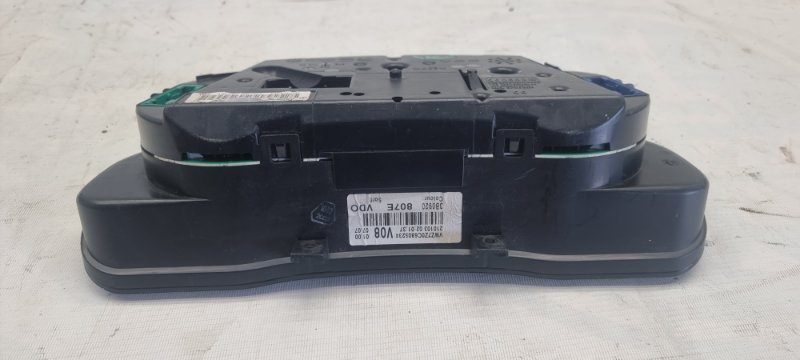 Панель приборов передний левый Passat 2000 3B5 ACK