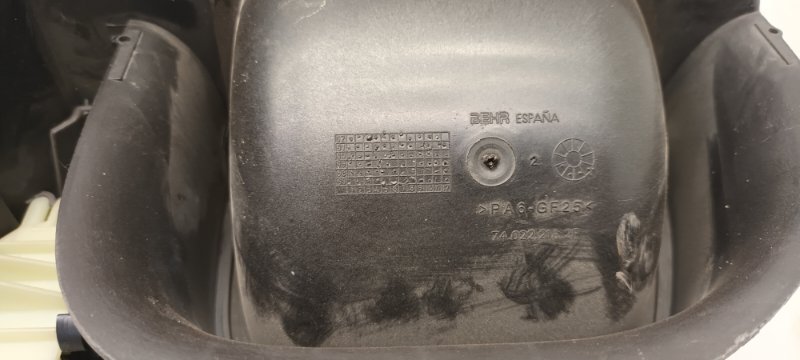 Мотор печки Volkswagen Passat 3B5 ACK