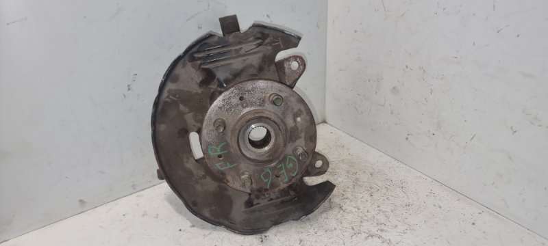 Кулак поворотный передний правый Honda Fit 2009 GE6 L13A 51216TF0J00 Б/У