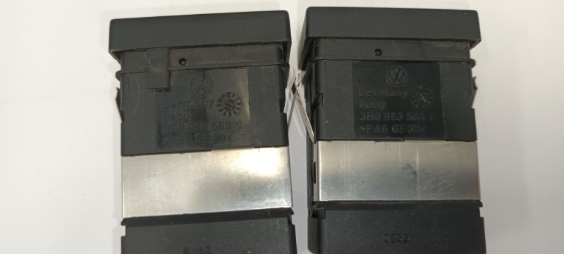 Кнопка обогрева сидений передняя Passat 2000 3B5 ACK
