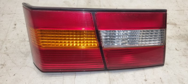 Стоп-сигнал задний Windom 1998 MCV20 2MZFE