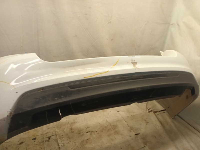 Запчасть бампер задний Lada Granta 2014 2190 11183 8450100969 Б/У Бампер задний Lada Granta 2014 2190 11183 8450100969 Б/У