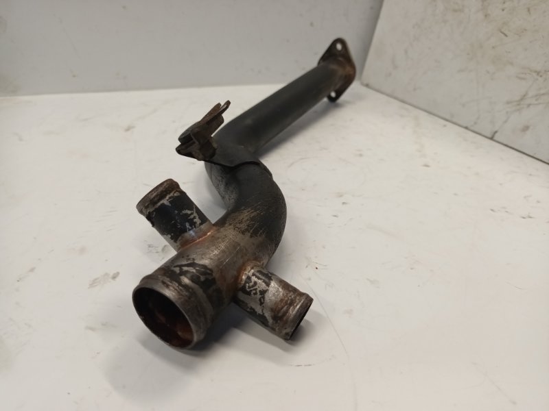 Патрубок системы охлаждения Гранта 2022 2190 BAZ11182