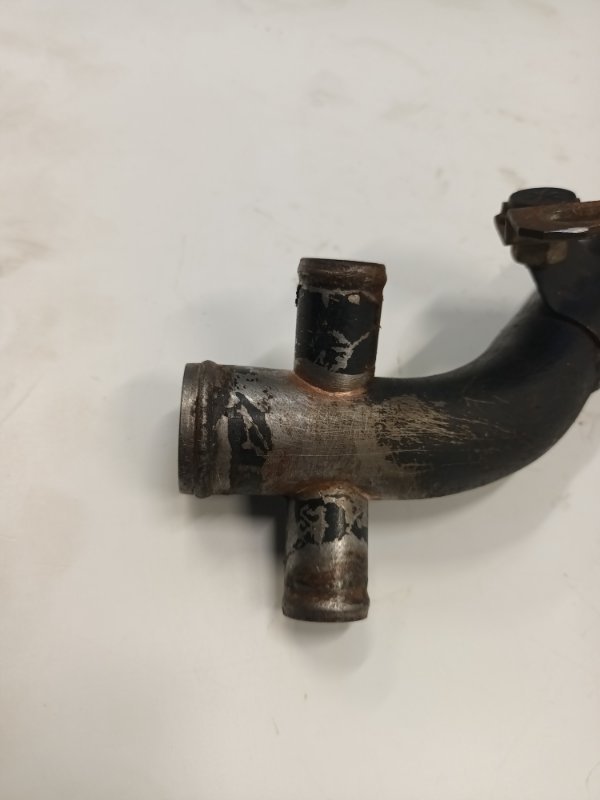 Патрубок системы охлаждения Лада Гранта 2190 BAZ11182