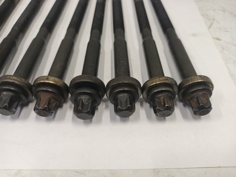 Болт головки блока цилиндров Лада Гранта 2190 BAZ11182