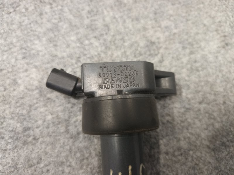 Катушка зажигания Corona Premio 2000 ST210 3S-FSE Катушка зажигания Corona Premio 2000 ST210 3S-FSE