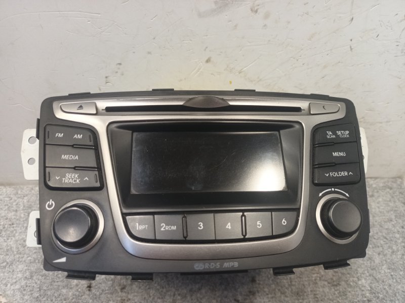 Магнитола Hyundai Solaris 2016 RB G4FA 961704L000GU Б/У