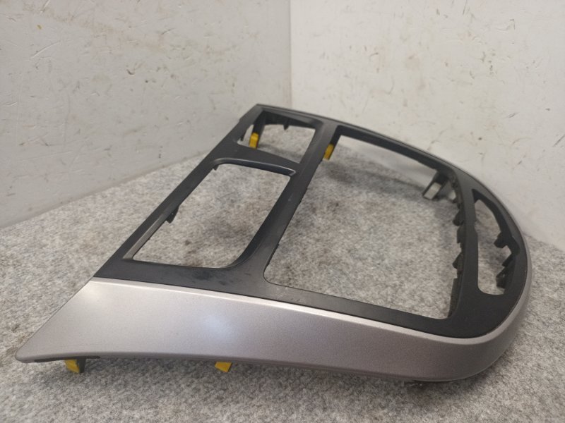 Рамка магнитофона Hyundai Solaris RB G4FA