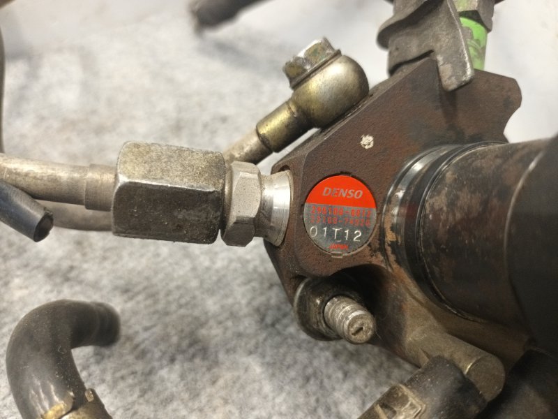 Топливный насос высокого давления Corona Premio 2000 ST210 3S-FSE Топливный насос высокого давления Corona Premio 2000 ST210 3S-FSE