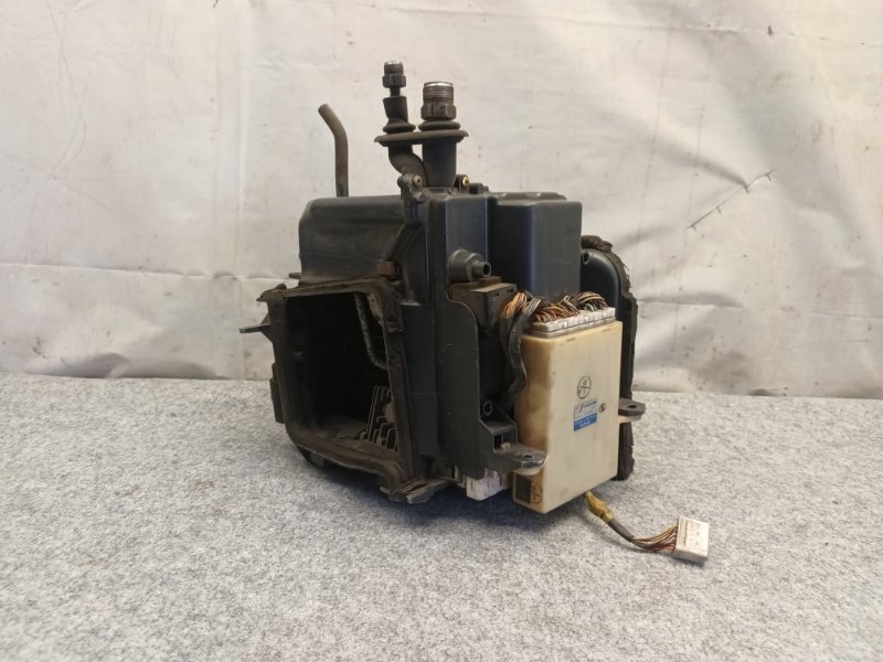 Испаритель кондиционера Toyota Sprinter 1993 AE101 4AFE 8850112360 Б/У