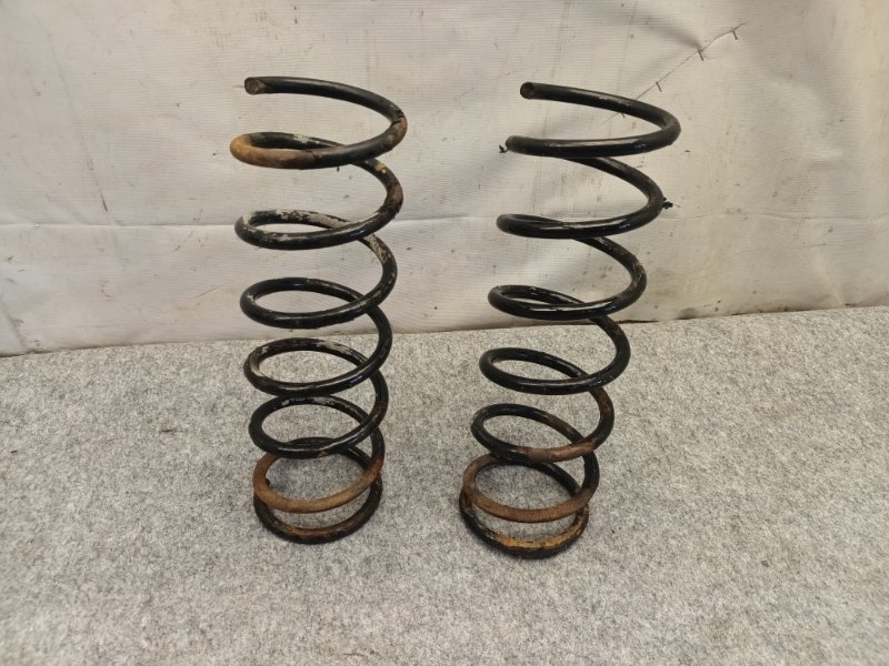 Пружина подвески задняя Mazda Demio 2002 DW3W B3 D26728011 Б/У