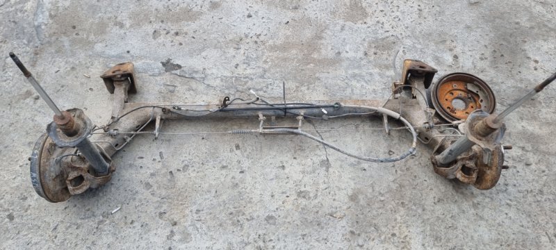 Балка подвески задняя Mazda Demio 2002 DW3W B3 D26728B00A Б/У