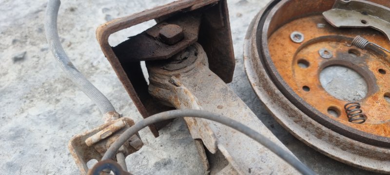 Балка подвески задняя Demio 2002 DW3W B3