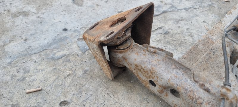 Балка подвески задняя Demio 2002 DW3W B3