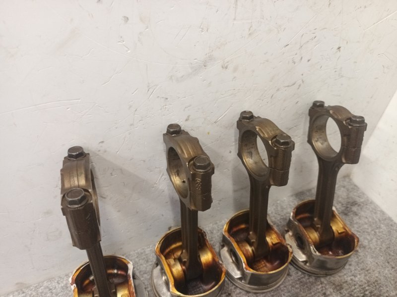 Шатун Nissan Note E11 HR16DE Шатун Nissan Note E11 HR16DE