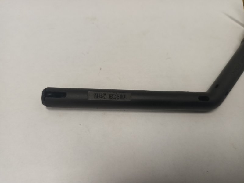 Датчик уровня масла в двигателе Nissan Note E11 HR16DE Датчик уровня масла в двигателе Nissan Note E11 HR16DE