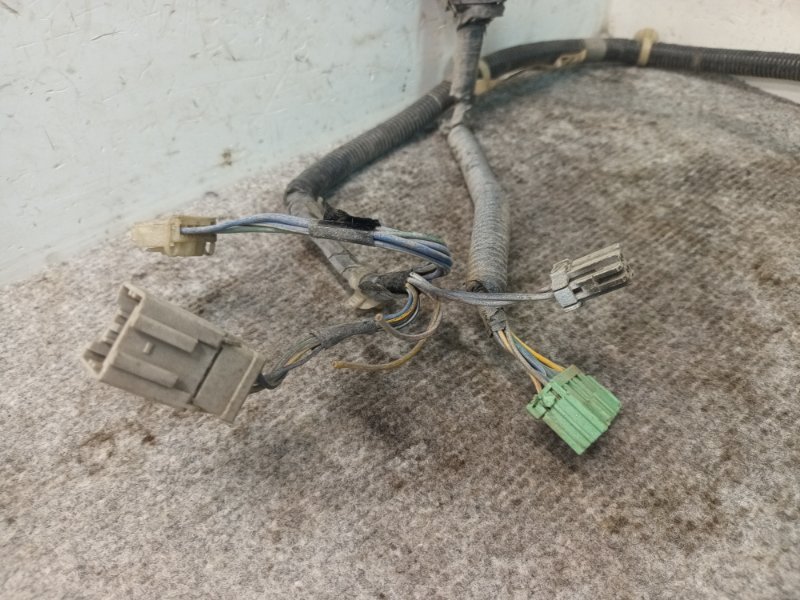 Проводка двери передняя правая S-MX 1998 RH1 B20B