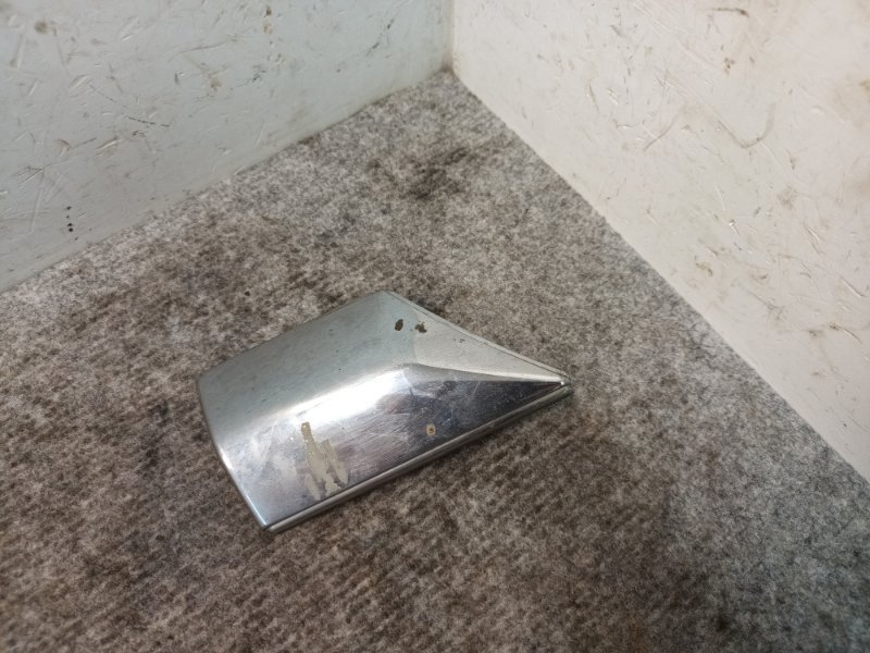 Молдинг на крыло передний левый Duet 1998 M100 EJ-DE