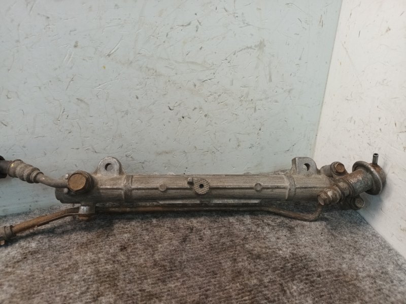 Регулятор давления топлива Camry 1993 SV30 3SFE