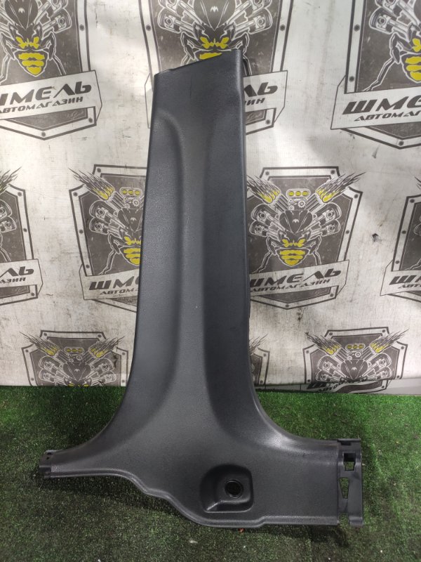 Обшивка стойки кузова правая HONDA FIT GP1 LDA 84121-TF0-003ZA контрактная