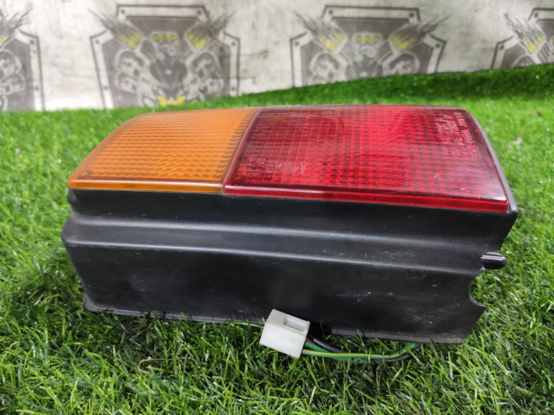 Стоп-сигнал задний правый MPV LVLR WLT