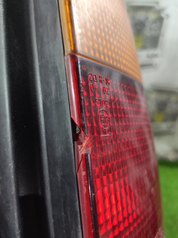 Стоп-сигнал задний правый MPV LVLR WLT