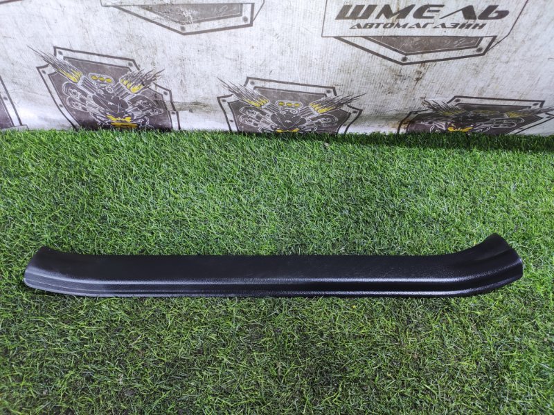 Порожек пластиковый передний правый SUBARU FORESTER 2013 / TURBO SJ5 FB20B 94060FJ040 контрактная