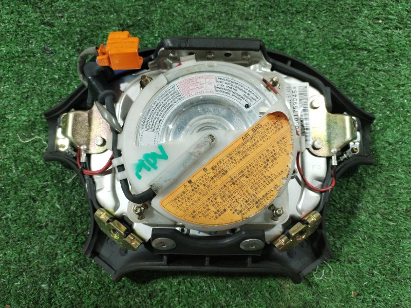Airbag водительский MPV LVLR WLT