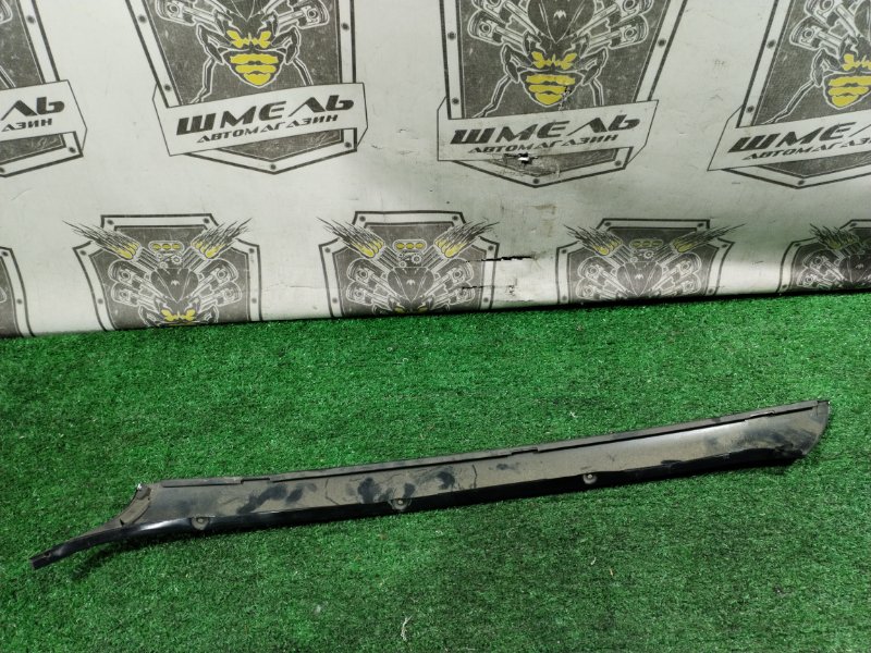 Молдинг лобового стекла передний левый MAZDA MPV LVLR WLT Молдинг лобового стекла передний левый MAZDA MPV LVLR WLT