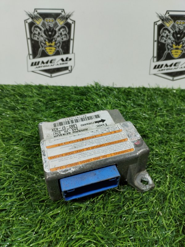 Блок управления airbag MAZDA MPV LVLR WLT LB8257K3X контрактная