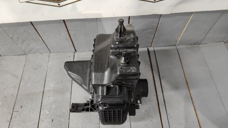 Корпус воздушного фильтра SERENA 2019 / ЦВЕТ QM1 / ПРОБЕГ 63618КМ C27 MR20DD