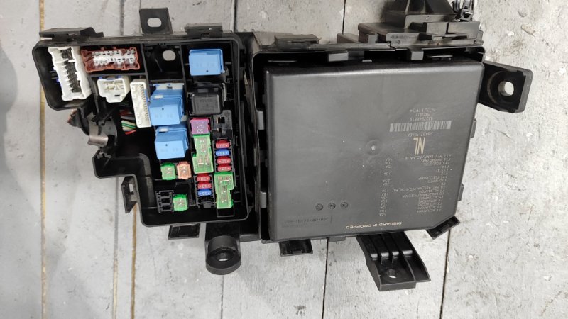Блок предохранителей NISSAN SERENA 2019 / ЦВЕТ QM1 / ПРОБЕГ 63618КМ C27 MR20DD 24381-5TA0A контрактная