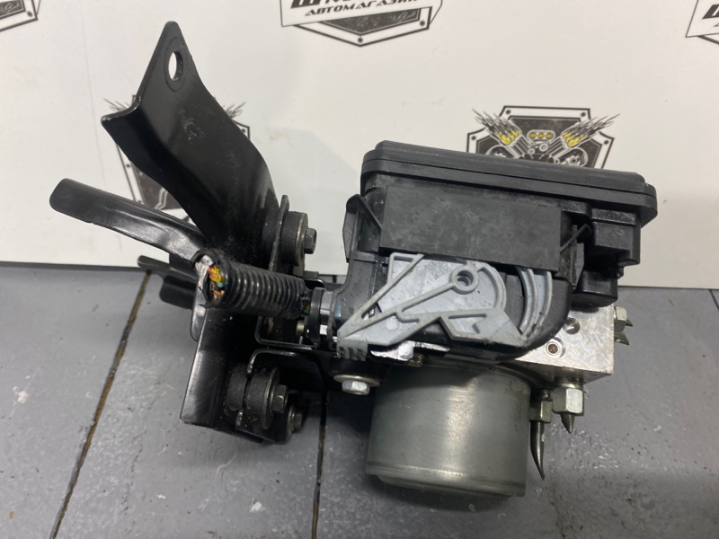 Блок abs SERENA 2019 / ЦВЕТ QM1 / ПРОБЕГ 63618КМ C27 MR20DD
