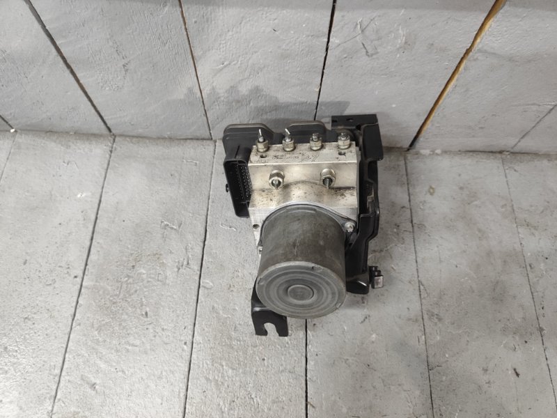 Блок abs FORESTER 2013/TURBO / ЦВЕТ D4S /ПРОБЕГ 85560КМ SJG FA20F Блок abs FORESTER 2013/TURBO / ЦВЕТ D4S /ПРОБЕГ 85560КМ SJG FA20F