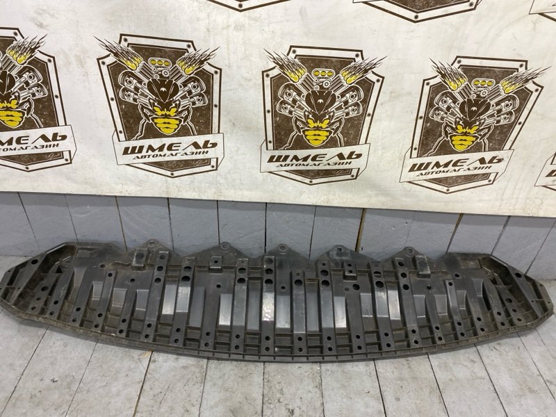 Защита бампера AQUA 2015/ЦВЕТ 040/ПРОБЕГ 58920КМ NHP10 1NZFXE