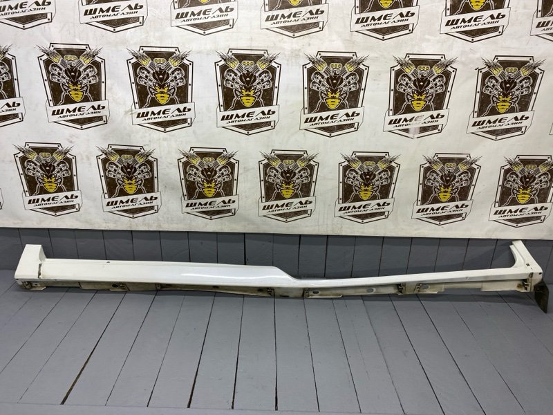 Запчасть накладка на порог левая TOYOTA NOAH 2015/ЦВЕТ 070/ПРОБЕГ 98215КМ ZWR80 2ZRFXE 7586028040A0 контрактная Накладка на порог левая TOYOTA NOAH 2015/ЦВЕТ 070/ПРОБЕГ 98215КМ ZWR80 2ZRFXE 7586028040A0 контрактная