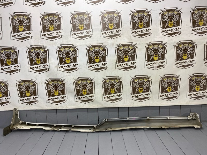 Накладка на порог левая NOAH 2015/ЦВЕТ 070/ПРОБЕГ 98215КМ ZWR80 2ZRFXE Накладка на порог левая NOAH 2015/ЦВЕТ 070/ПРОБЕГ 98215КМ ZWR80 2ZRFXE