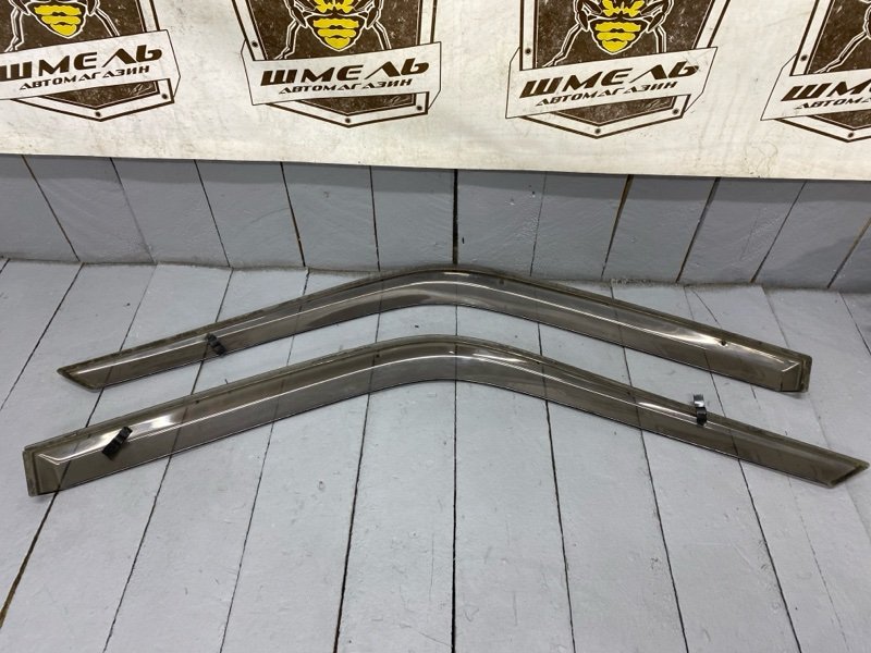 Ветровики комплект передние BIGHORN 1996/ЦВЕТ 751/ПРОБЕГ 154399КМ UBS69DW 4JG2 Ветровики комплект передние BIGHORN 1996/ЦВЕТ 751/ПРОБЕГ 154399КМ UBS69DW 4JG2