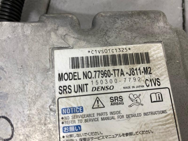 Блок управления airbag HONDA VEZEL RU3 LEB