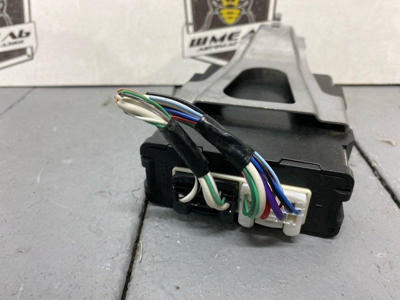 Блок управления АКПП TOYOTA ESQUIRE ZWR80 2ZRFXE