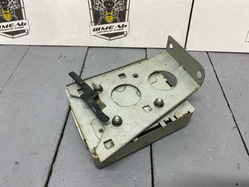 Блок управления АКПП BIGHORN 1996/ЦВЕТ 751/ПРОБЕГ 154399КМ UBS69DW 4JG2 Блок управления АКПП BIGHORN 1996/ЦВЕТ 751/ПРОБЕГ 154399КМ UBS69DW 4JG2