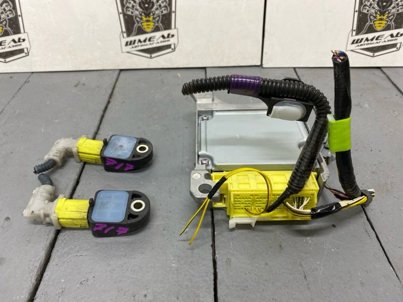 Блок управления airbag COROLLA FIELDER 2006/ЦВЕТ 1F7/ПРОБЕГ 50175КМ ZRE142 2ZRFE